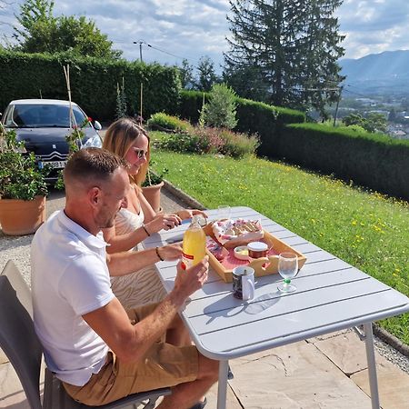 Studio Bellevue Appart Independant Renove 2024 Piscine Parking Proche Centre Annecy Poisy 외부 사진